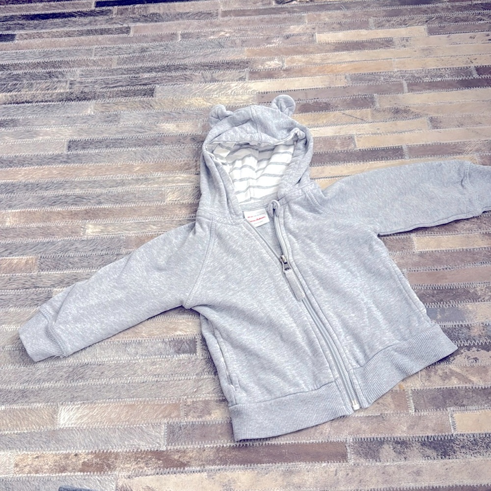 Like-New Hanna Andersson hoodie w bear ears (18-24mos, 80cm)